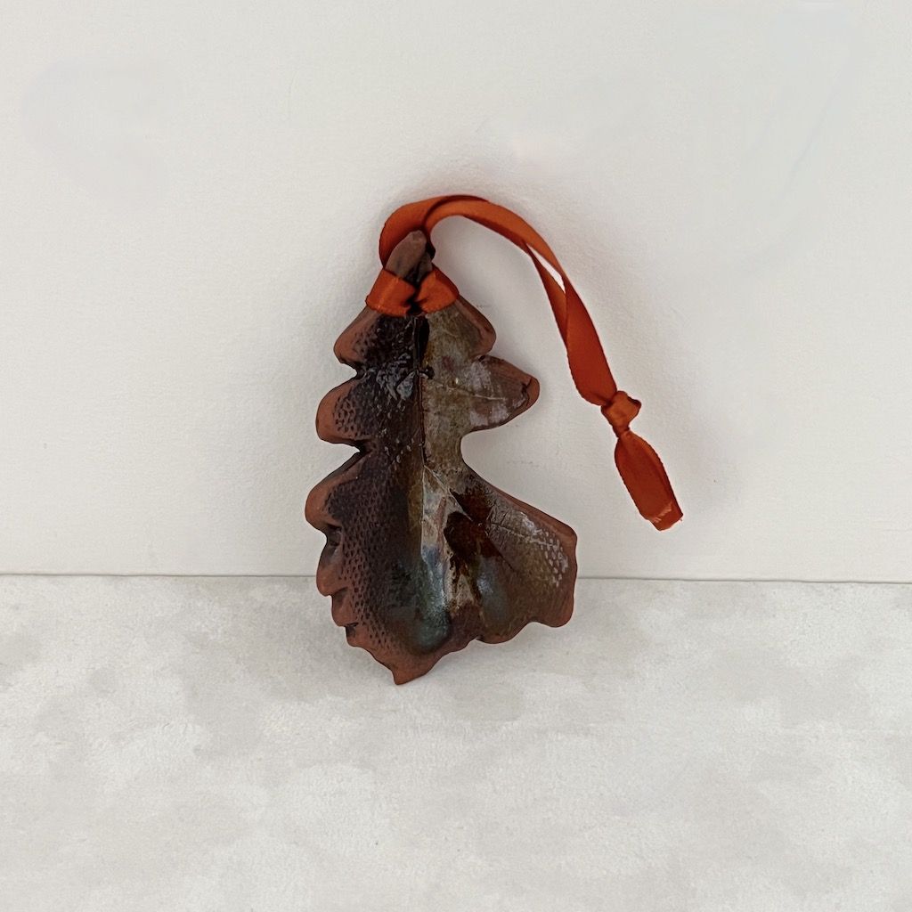 Small Oak Leaf Ornament